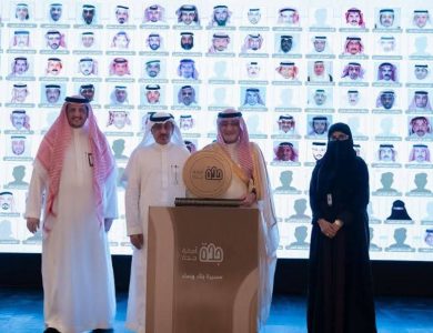 معالي أمين محافظة جدة يرعى في ليلة وفاء وعرفان.. تكرّيم منسوبي الأمانة المتقاعدين