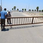 استمرار أعمال صيانة بوابات مداخل شاطئ بورفؤاد ضمن خطة متكاملة لفرض الانضباط خلال الموسم الصيفي