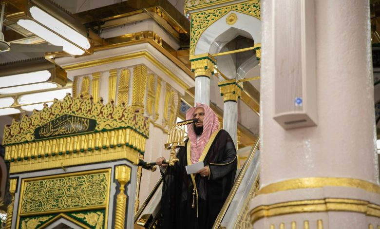 فضيلة الشيخ الدكتور خالد المهنا يؤم المصلين لصلاة الجمعة بالمسجد النبوي الشريف