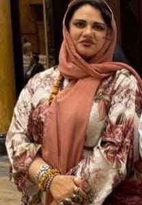 موهبة مصرية تعشق الفن التشكيلي والتمثيل