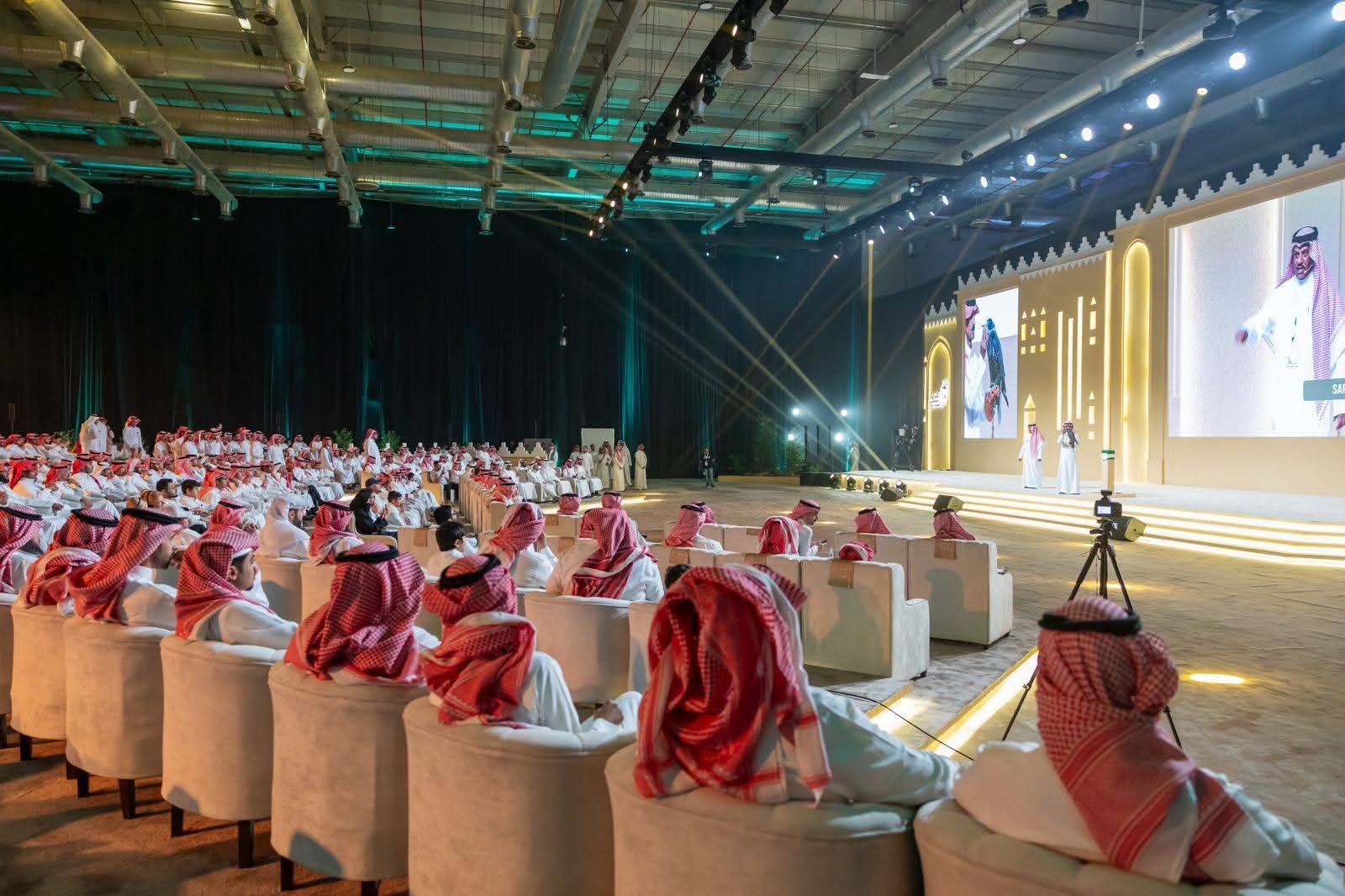 5 أغسطس.. نخبة سلالات الصقور تحلّق في سماء الرياض