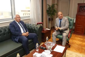 اللواء محمد الزملوط: لدينا مساحات شاسعة ومناطق هي الأفضل لمشروعات الطاقة الشمسية