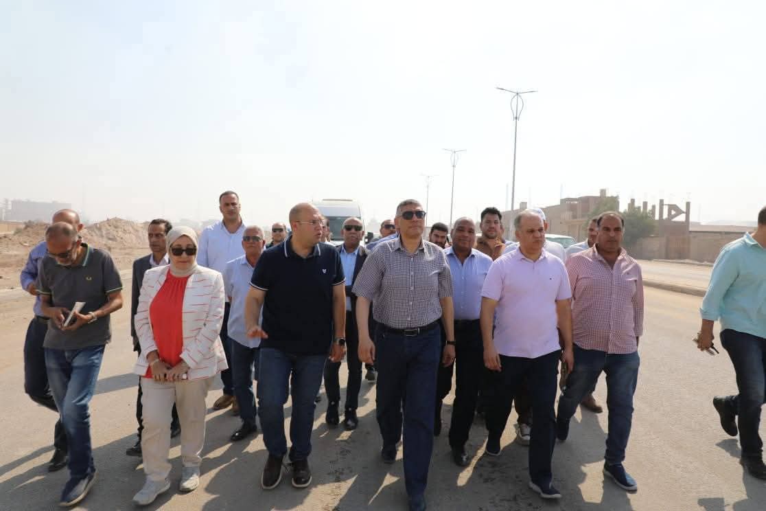 محافظ الجيزة يتفقد أعمال رصف وتطوير طريق الاتوستراد ومشروعات المبادرة الرئاسية “حياة كريمة” بمراكز الصف وأطفيح