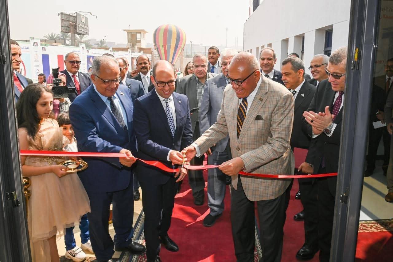 رئيسا الهيئة العربية للتصنيع و المعهد الدولي للحام بايطاليا يشهدان افتتاح أكاديمية للحام