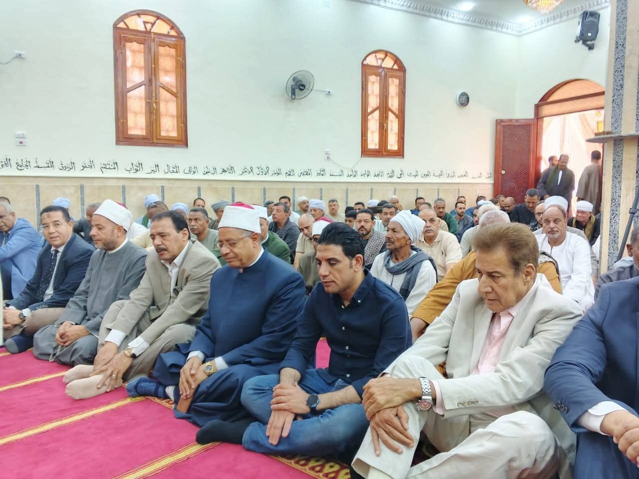 بحضور نائب محافظ سوهاج، وكيل وزارة الأوقاف بسوهاج يفتتح مسجد أبو بكر الصديق- نجع الحرجة- بلصفورة
