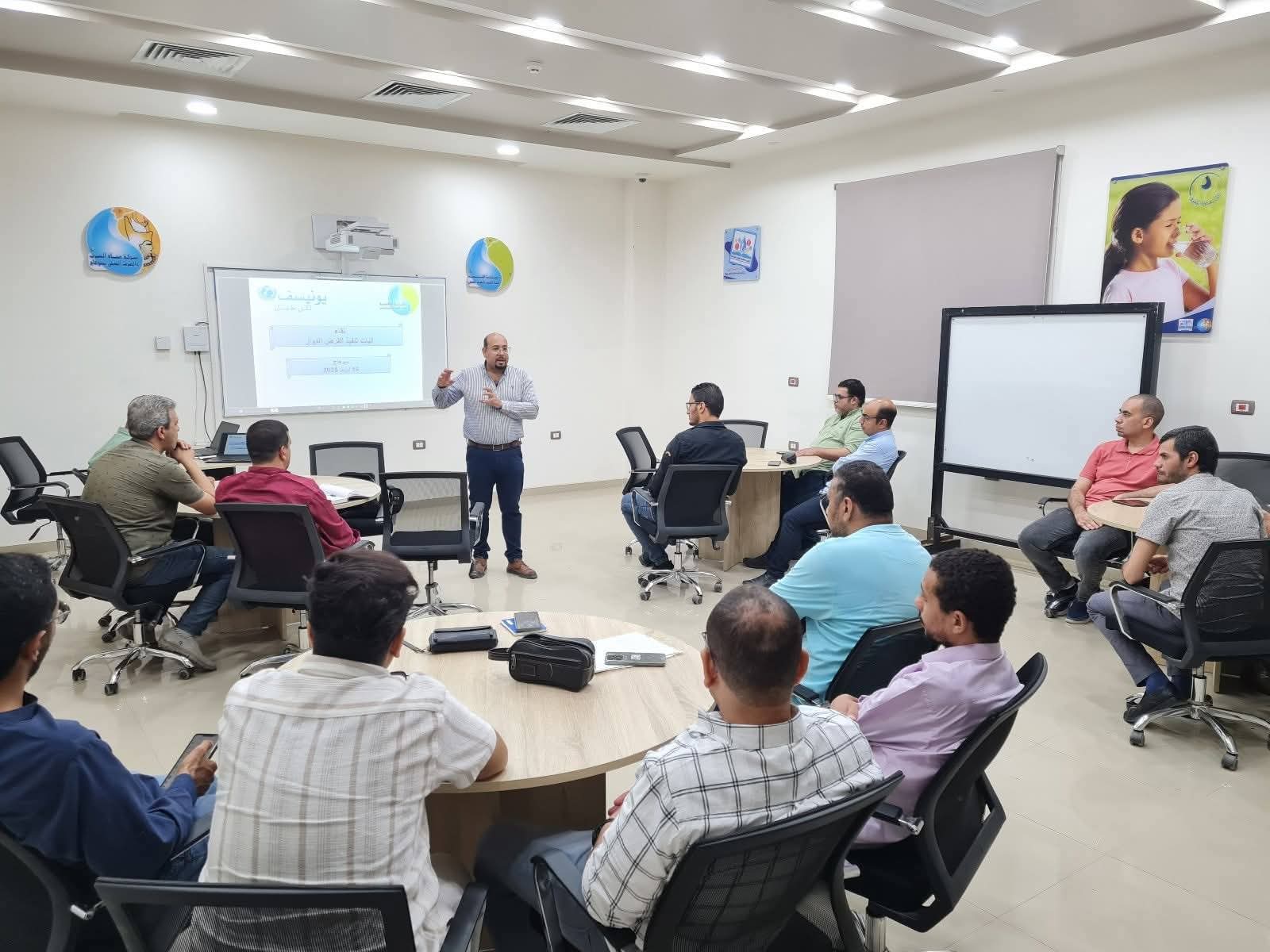 مياه سوهاج بالتعاون مع “اليونسيف” ورشة عمل تناقش اليات تنفيذ ” القرض الدوار “