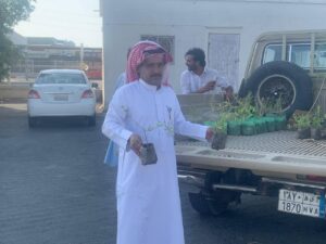 بيئة الطائف تطلق مبادرة لتوزيع شتلات في أسواق النفع العام دعمًا للتشجير وزيادة الوعي البيئي