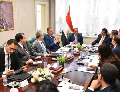 وزير الصحة يبحث سُبل استدامة تمويل التأمين الصحي الشامل ومقترحات تعديل المساهمة التكافلية