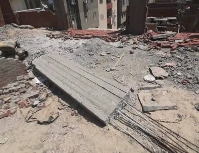 إزالة مخالفات بناء بالدور السابع العلوي بشارع الضغط العالي بدمنهور