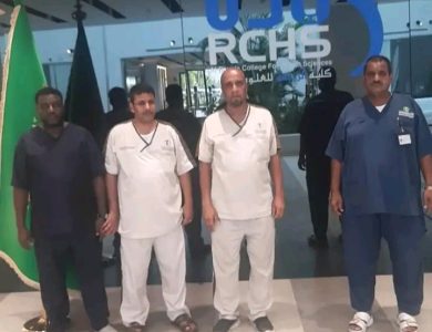*بيئة جدة تنفذ مبادرة لسقيا ومتابعة الشتلات المزروعة في كلية الريادة