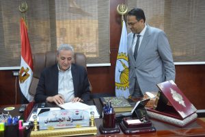 محافظ الغربية يهنئ الفائزين ويؤكد: اختيار الكفاءات خطوة نحو تعليم يليق بأبناء عروس الدلتا"