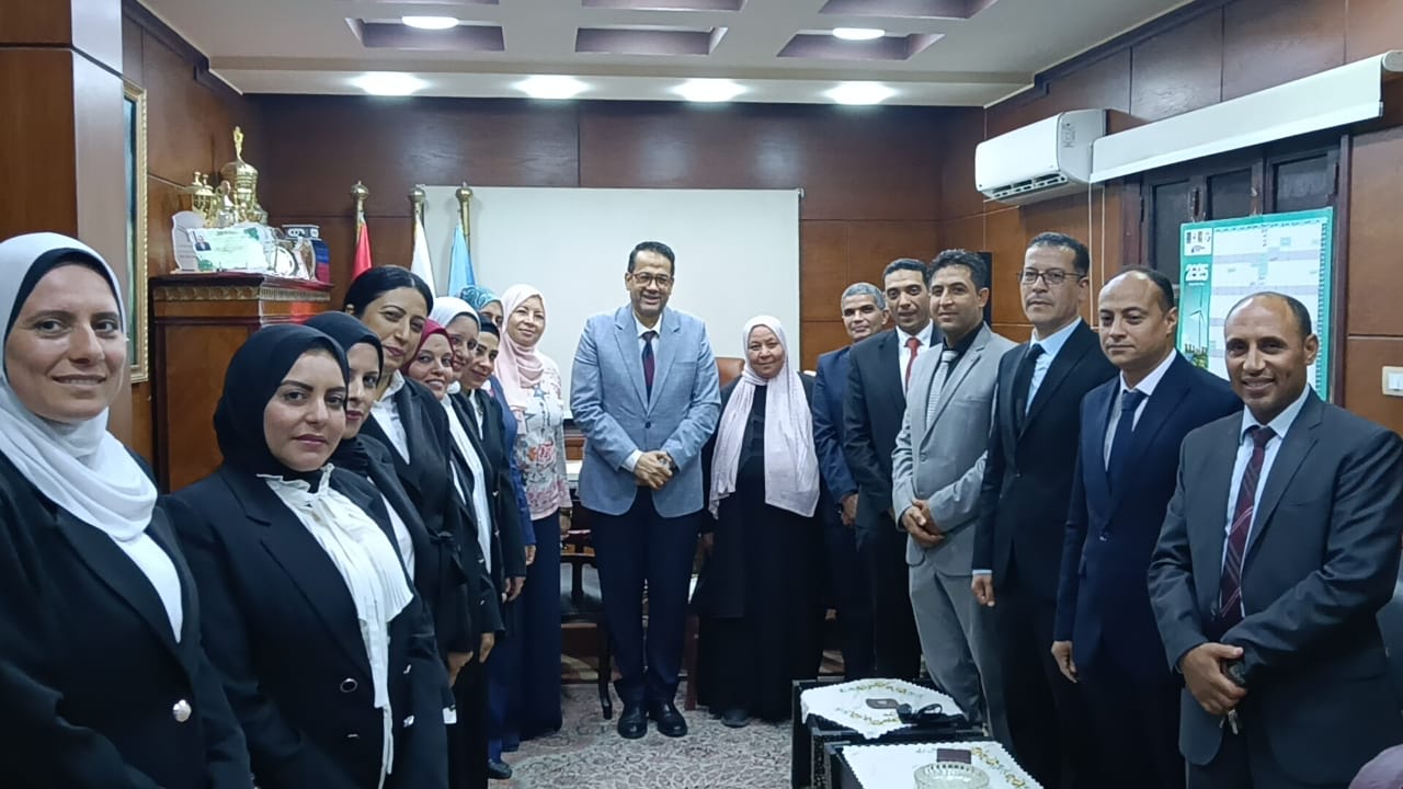اجتماع  للسادة المرشحين لمديرى مدارس المبادرة الرئاسية «1000 مدير مدرسة»
