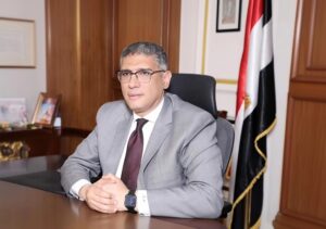 محافظ الجيزة يعلن رصف ورفع كفاءة متفرعات شارع الملك فيصل بحي الطالبية