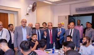 رئيس جامعة طنطا يلتقي وفد طلاب جامعة برادفورد البريطانية