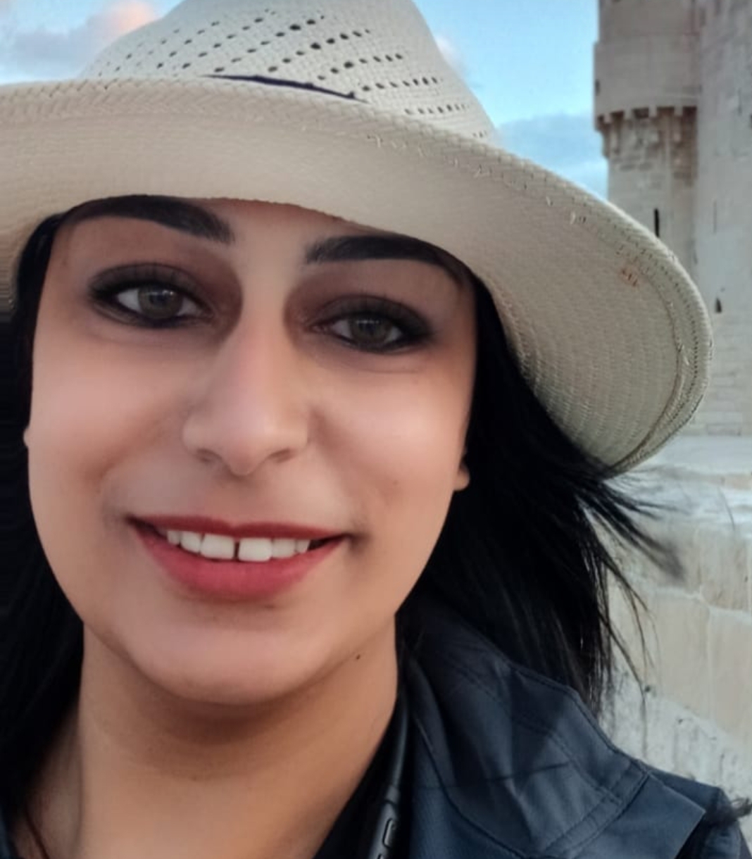 «من العدم»   «de la nada»