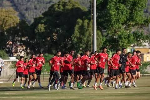 الأهلي يظهر بدون وسام وعاشور في مواجهة الملعب التونسي الليلة