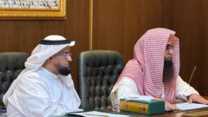 معالي رئيس الشؤون الدينية يجتمع بفريق ملتقى“إبراز جهود الشيخ عبدالعزيز بن صالح –رحمه الله –” ويشيد بالتحضيرات والجهود المبذولة