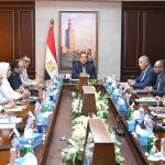 "مدبولي يطلق شبكة عيادات ذكية بالإسكندرية: شراكة ثلاثية لتحول صحي شامل"
