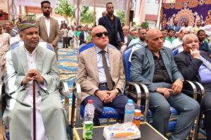"محافظ الأقصر" يشهد حفل توزيع مساعدات خيرية لمؤسسة فاتبع سببا وجمعية شفاء القلوب الخيرية بمدرسة الزناقطة الإبتدائية