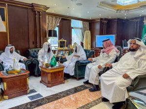 السديس يشيد بجهود الشؤون الدينية بالمسجد النبوي خلال حج 1446 ويؤكد أهمية التطوير في موسم العمرة