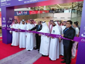 سعادة المهندس عبدالعزيز سندي يدشّن الإفتتاح الرسمي للفرع الجديد لأحد فروع مجموعة لولو هايبر العالمية بمكة المكرمة