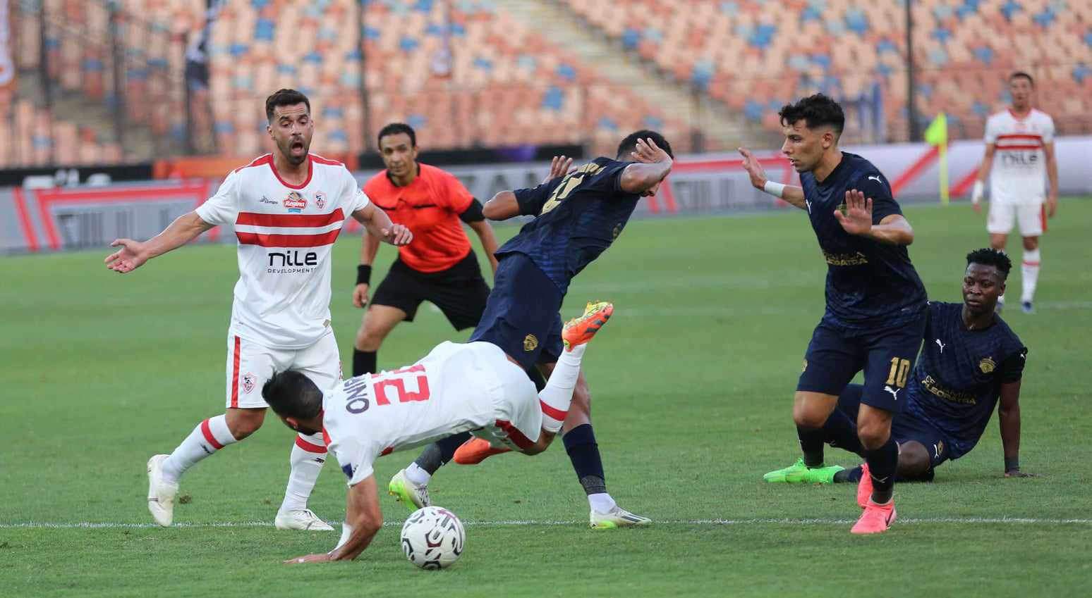 الفارس الأبيض يبدأ ماراثون الدوري بعشرة لاعبين جدد وجاهز لتكسير سيراميك أبو العينين !