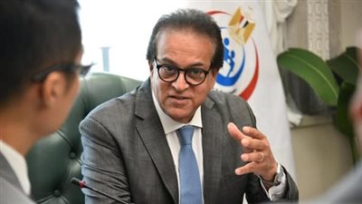 وزير الصحة يوجه بتسريع الاستجابة لاحتياجات المرضى ومتابعة نظام تقييم العاملين