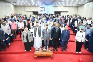 محافظ مطروح يكرم أوائل الشهادات الثانوية العامة والازهرية والدبلومات الفنية والتمريض والقدرات الخاصة.