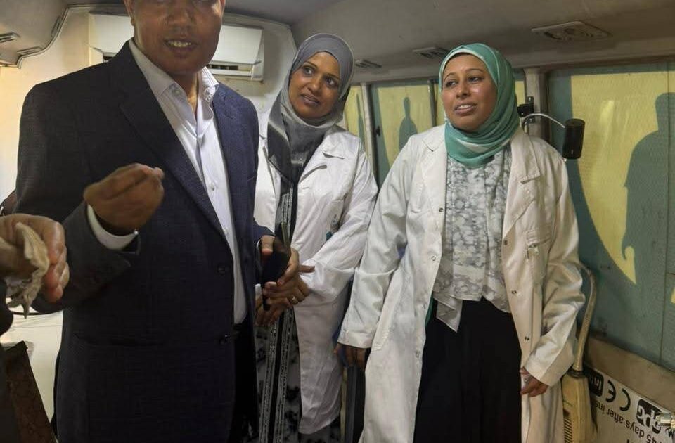 وكيل وزارة الصحة يتفقد أعمال المبادرة الرئاسية ١٠٠ يوم صحة بالاقصر
