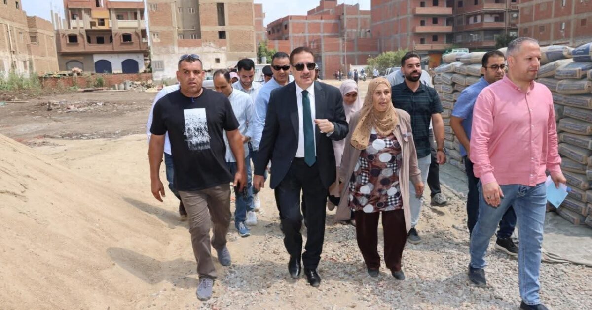 محافظ المنوفية يتفقد مجمع مدارس البتانون الجديد