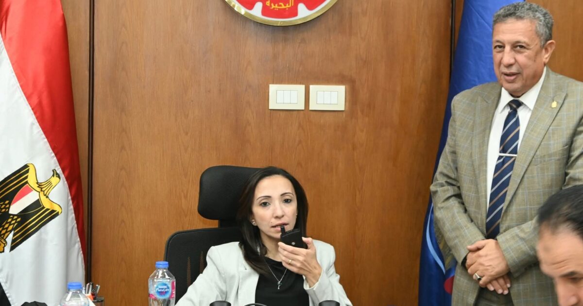 محافظ البحيرة تشيد بوعي ومشاركة أبناء المحافظة فى إنتخابات مجلس الشيوخ 