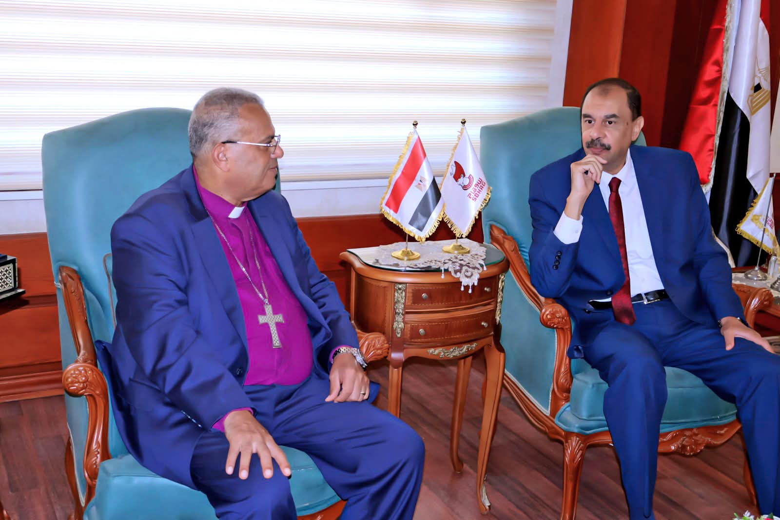 محافظ سوهاج يوقّع بروتوكول تعاون مع "القبطية الإنجيلية" لتمكين ذوي الإعاقة