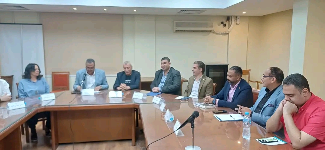 الكتابة لليافعين وتحرير الخيال عبر تقنيات الرقمنة- شهادات ورؤى.. بالأعلى للثقافة