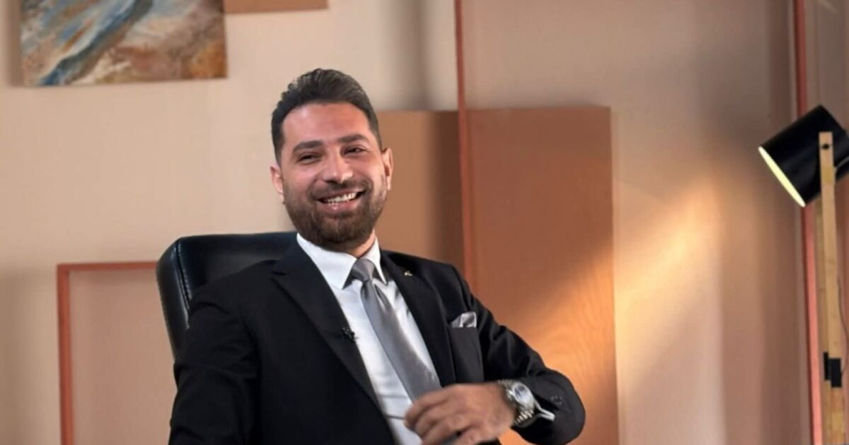محمد بهي الدين: قائد فكري يترجم الرؤى إلى نجاحات