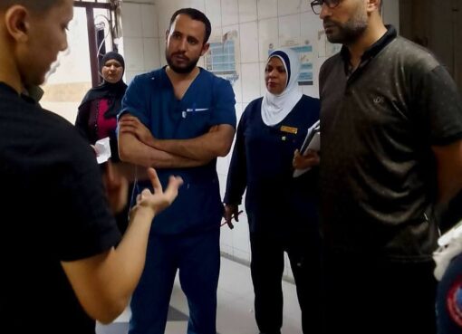 وكيل مستشفى الفيوم العام يفاجئ الأقسام بجولة تفقدية لمتابعة الخدمات الطبية