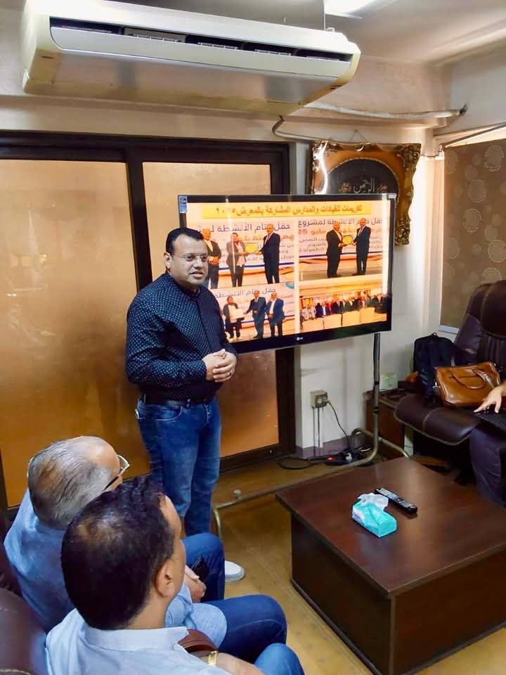 مياه الفيوم تبحث تعزيز الأنشطة الصيفية بالمدارس ضمن صحتهم مستقبلهم