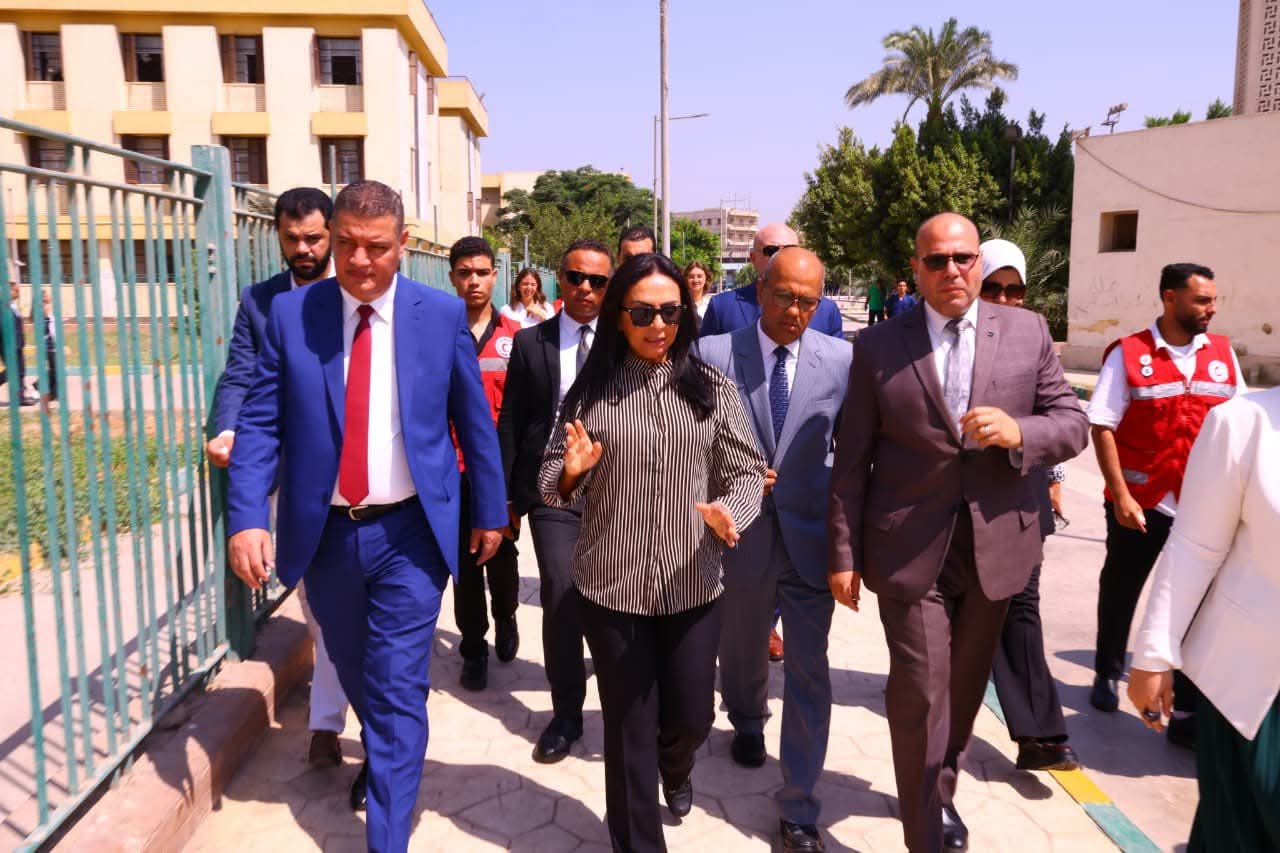 وزيرة التضامن الاجتماعي تزور مجمع حياة بالجيزة.. وتتفقد الخدمات المقدمة للأبناء