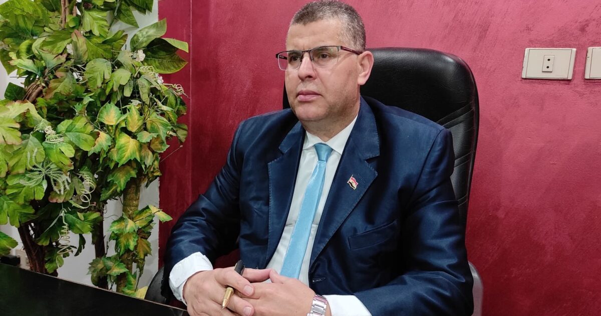 الإستغناء بالكسب الحلال عن الفقر