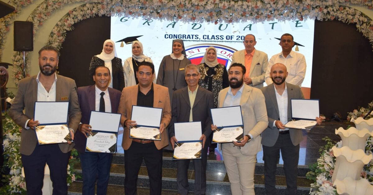 سان جورج الدولية ببنى سويف تحتفل بتخرج طلبة المرحلة للدبلومة الأمريكية 