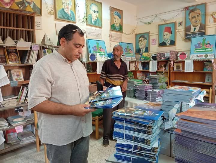 مدير تعليم دراو شمال اسوان يتابع الاستعدادات للعام الدراسي الجديد 