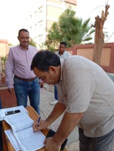 مدير تعليم دراو شمال اسوان يتابع الاستعدادات للعام الدراسي الجديد 