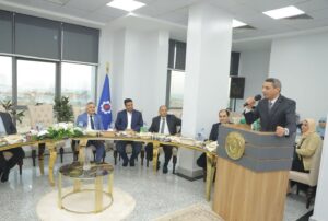 محافظة السويس تكرم اللواء أحمد الإسكندراني السكرتير العام السابق 