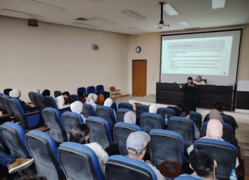 دورة تأهيل الخريجين تستمر بالقاء المحاضرات في كلية طب المستنصرية دورة تأهيل الخريجين تستمر بالقاء المحاضرات في كلية طب المستنصرية