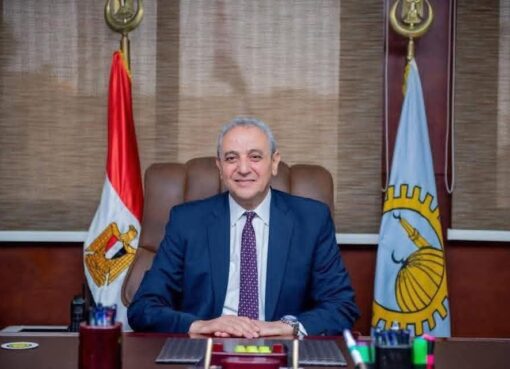 محافظ الغربية قبل فتح أبواب اللجان يعلن الجاهزية الكاملة ويدعو المواطنين للمشاركة. محافظ الغربية قبل فتح أبواب اللجان يعلن الجاهزية الكاملة ويدعو المواطنين للمشاركة.