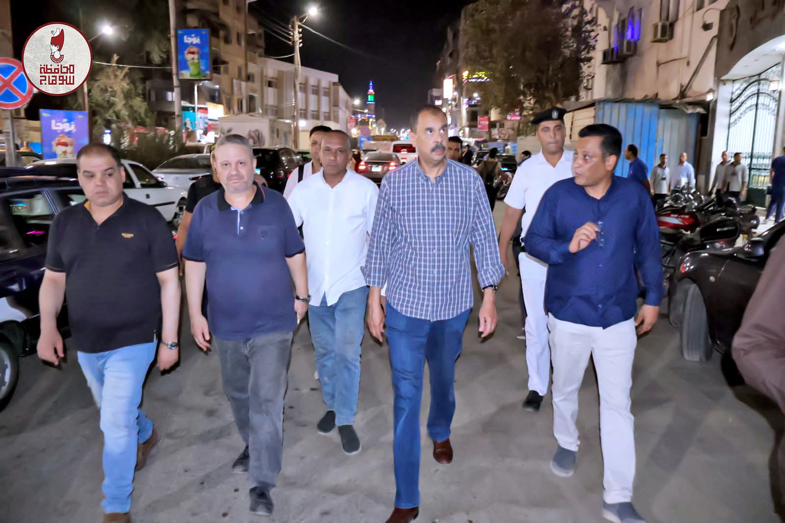 محافظ سوهاج يتفقد مستشفى الهلال ويتابع مشروعات التطوير بحي شرق ويوجه بسرعة الانتهاء من كوبري المشاة بأولاد نصير