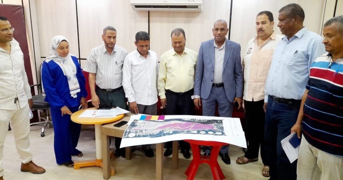 محافظ سوهاج يوجه بحصر شامل للوحدات المؤجرة بحي غرب