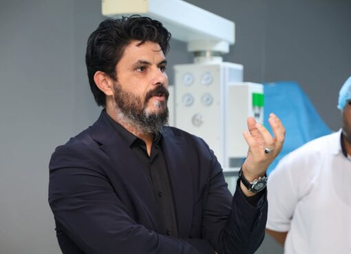 الوكيل العام لوزارة الصحة يُعلن عن تشكيل غرفة طوارئ لمتابعة التغيرات المناخية بالجنوب الشرقي الوكيل العام لوزارة الصحة يُعلن عن تشكيل غرفة طوارئ لمتابعة التغيرات المناخية بالجنوب الشرقي