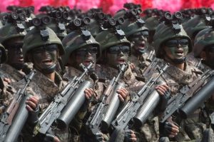جمهورية كوريا الديقراطية الشعبية تحذر  من أن بيونغ يانغ سترد بحزم وتمارس حقها في الدفاع عن النفس .