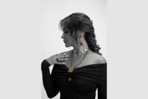 روح الأردن في كل قطعة: رنده العبادي وتصاميم RJ Jewelry Design