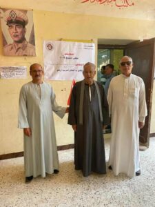 حشود الناخبين تتوافد علي مراكز الاقتراع 